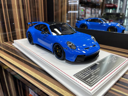 Davis & Giovanni Porsche 911 GT3 (992) 1/18 Resin Model - Blue|Sold in Dturman.com Dubai UAE.