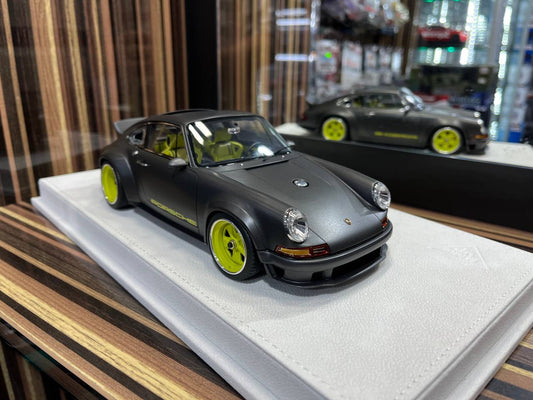 Make Up Porsche Singer DLS 1/18 Resin Model - Carbon Fiber|Sold in Dturman.com Dubai UAE.