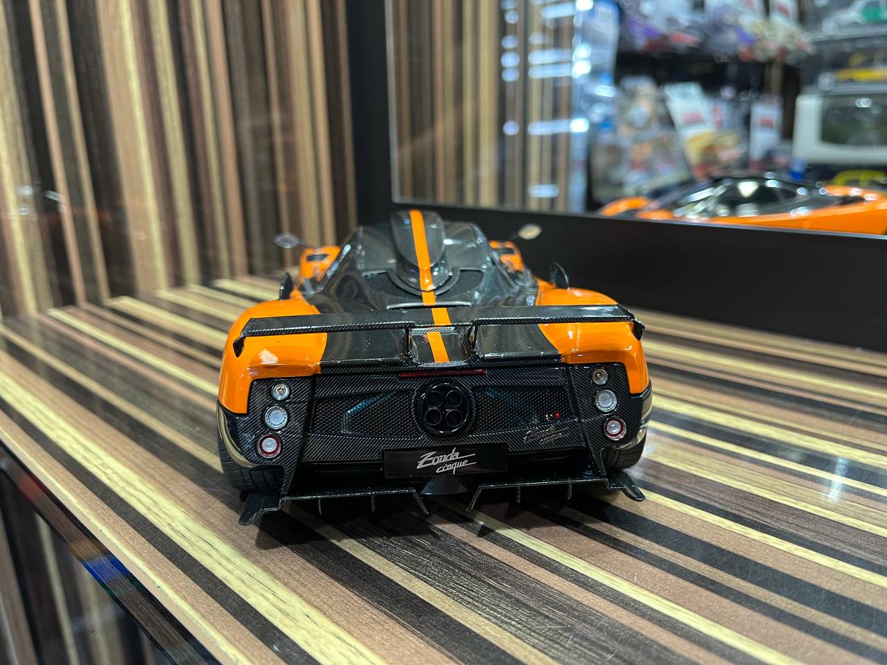 Almost Real Pagani Zonda F - 1/18 Diecast Model, All Opening - Orange/Carbon