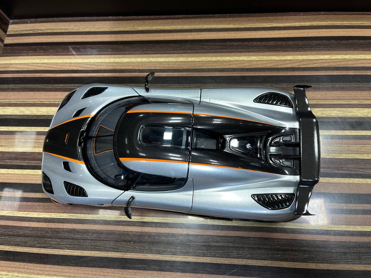 Auto Art Koenigsegg Agera RS - 1/18 Diecast Model, All Opening - Silver