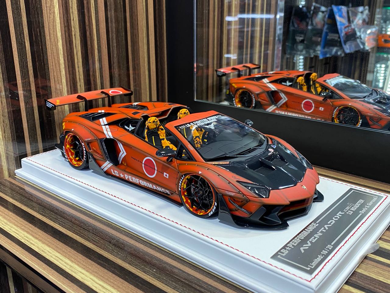 Davis & Giovanni Lamborghini Aventador LP 720-P - 1/18 Resin Model, Not Opening - Matt Orange / Zero Zen