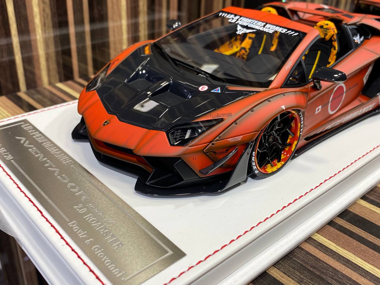 Davis & Giovanni Lamborghini Aventador LP 720-P - 1/18 Resin Model, Not Opening - Matt Orange / Zero Zen