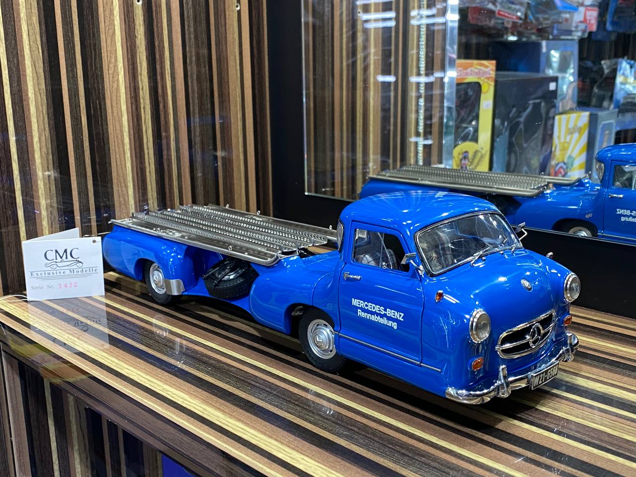 CMC Mercedes-Benz Renntransporter 1954-55[ 1/18 Diecast, Blue] – dturman.com