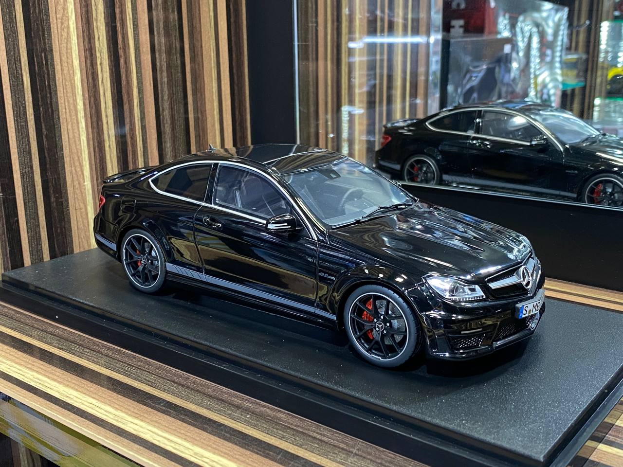 GT Spirit Mercedes Benz C63 AMG Edition 507 [1/18 Resin Black 