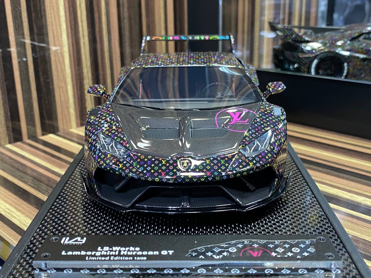 IVY Models Lamborghini Huracan (VIRTUE) - 1/18 Resin , LV Decal Black, Limited Edition