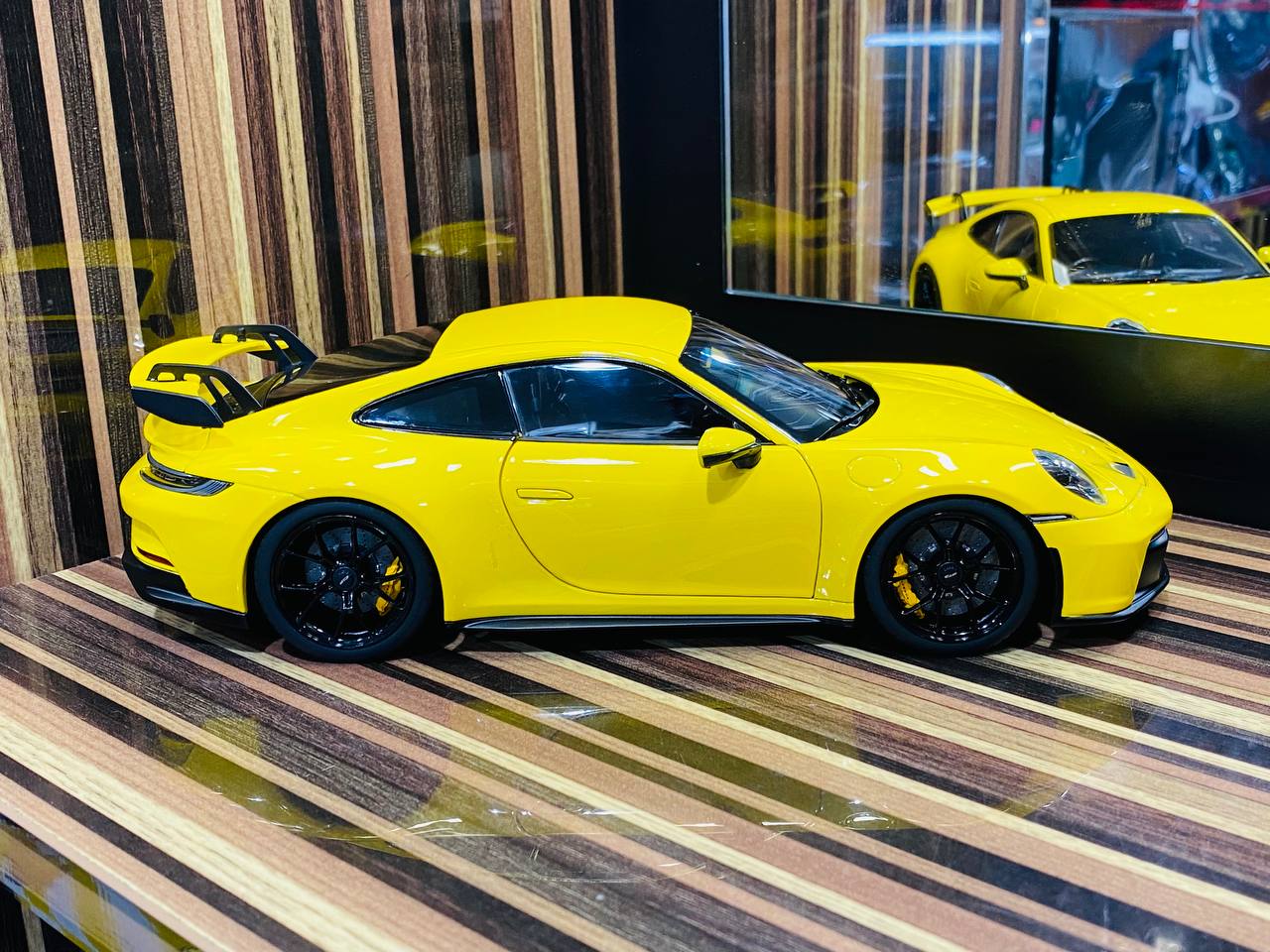 1/18 Diecast Porsche 911 GT3 Yellow Norev Scale Model Car