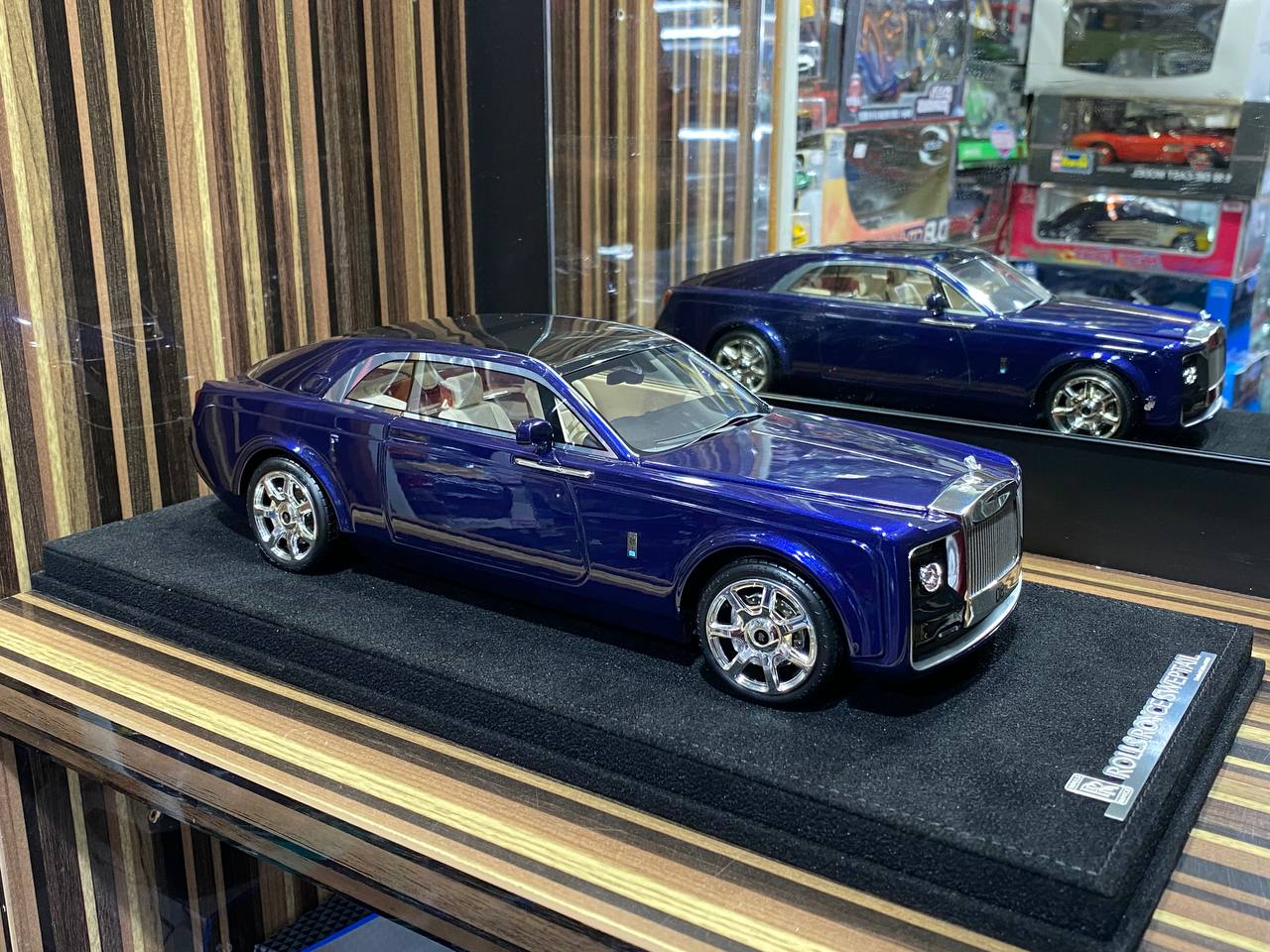 AutoBarnModels Rolls-Royce SWEPTAIL - 1/18 Resin Model, Black|Sold in Dturman.com Dubai UAE.