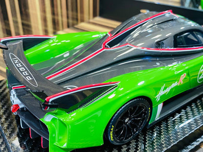 Exclusive VIP Model Pagani Huayra R #29 [ Resin Green | Limited Edition ]