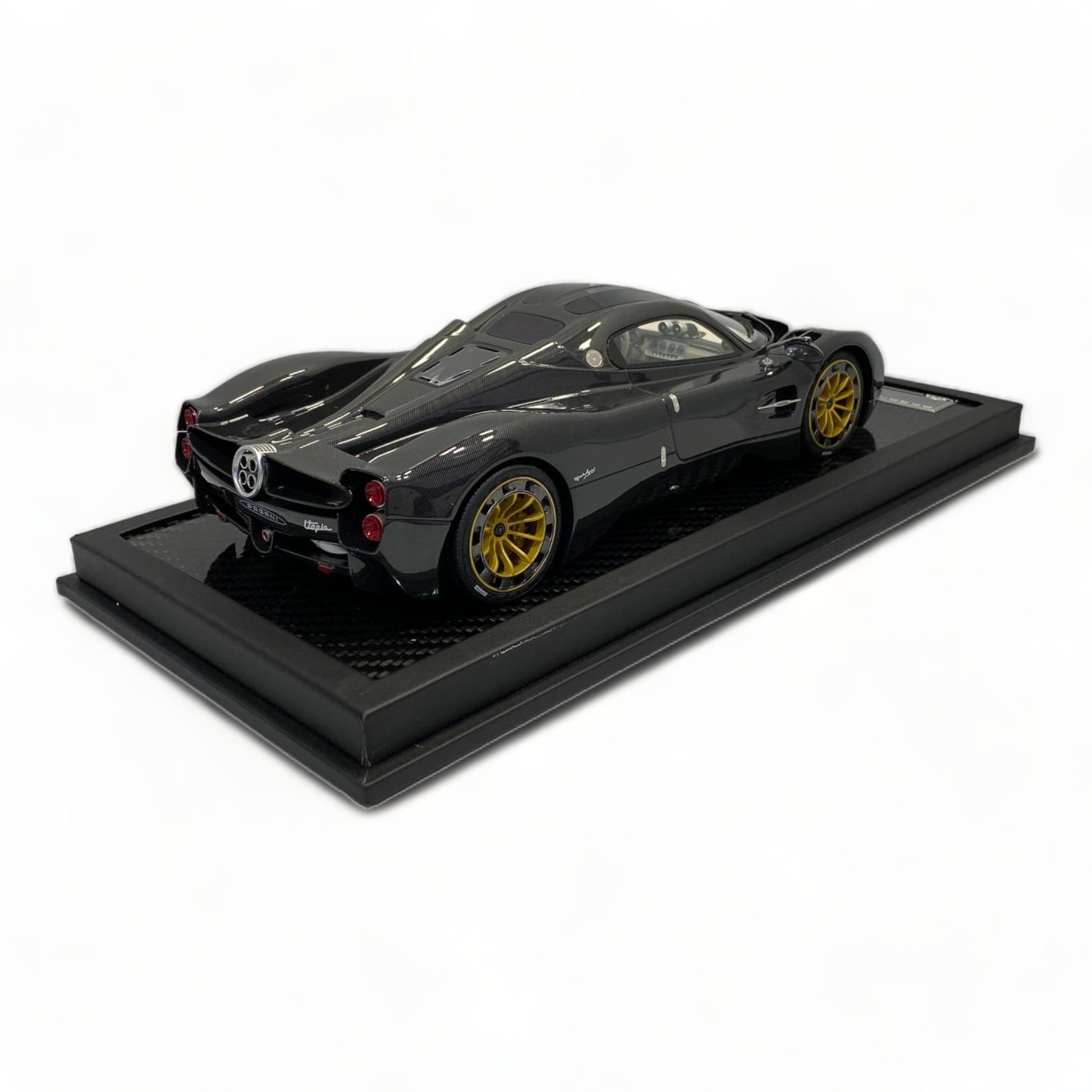 Pagani UTOPIA FULL CARBON by VIP Models|Sold in Dturman.com Dubai UAE.