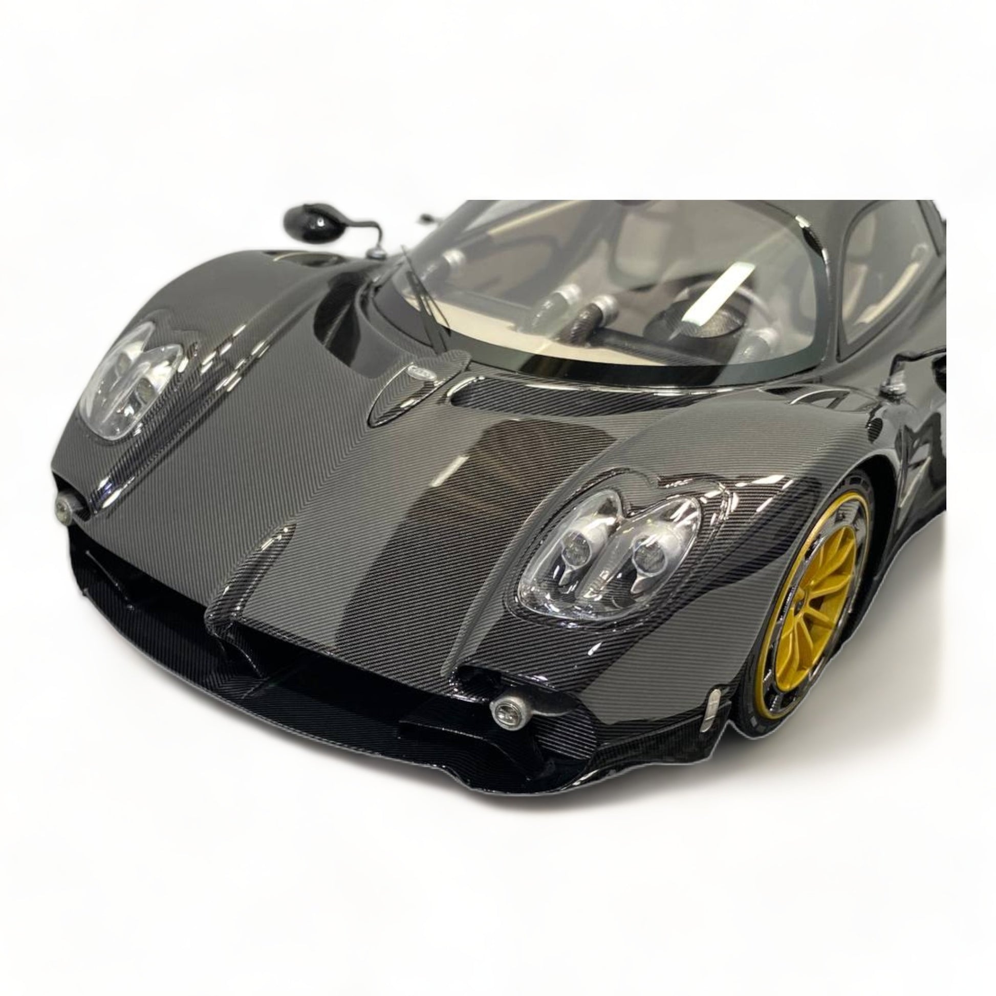 Pagani UTOPIA FULL CARBON by VIP Models|Sold in Dturman.com Dubai UAE.