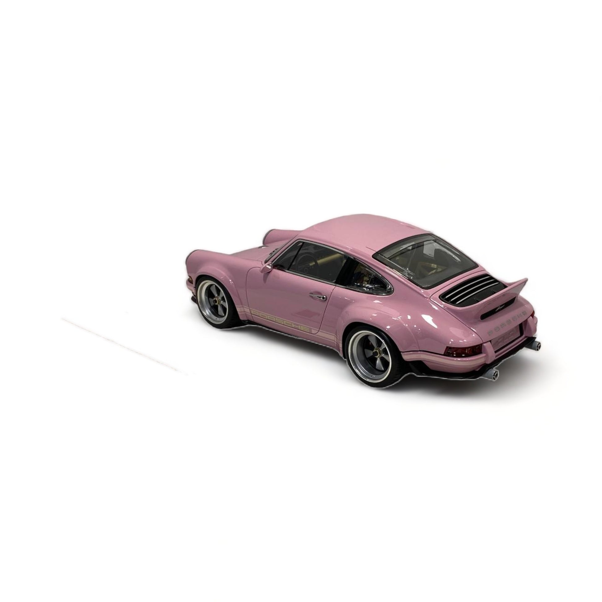 Porsche Singer DSL (The Mistress 2022) 1/18 Pink Make Up|Sold in Dturman.com Dubai UAE.