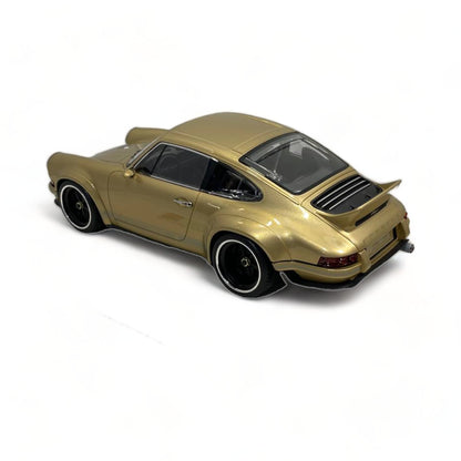 Porsche Singer DLS 1/18 Make Up|Sold in Dturman.com Dubai UAE.