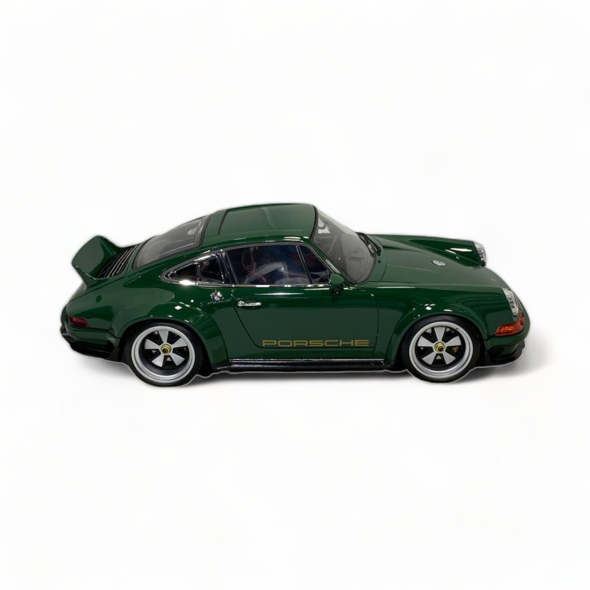 Porsche Singer DLS 1/18 Pop Race|Sold in Dturman.com Dubai UAE.