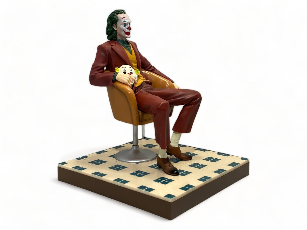 1:6 scale figure of The Joker|Sold in Dturman.com Dubai UAE.