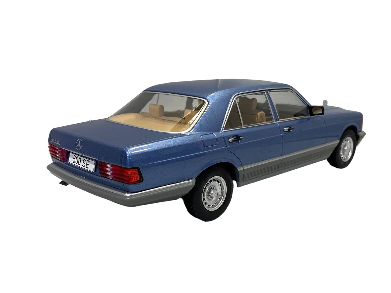 1/18 Modelcar group Mercedes benz S-CLASS 500 SE W126 BLUE Model Car|Sold in Dturman.com Dubai UAE.