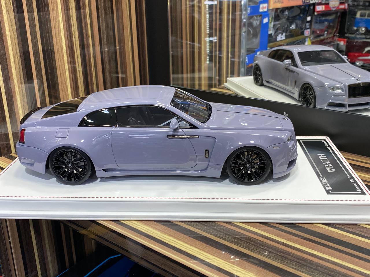 1/18 Resin Rolls Royce WRAITH Novitec Davis & Giovanni Grey Model Car|Sold in Dturman.com Dubai UAE.