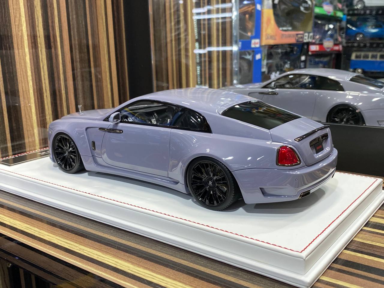 1/18 Resin Rolls Royce WRAITH Novitec Davis & Giovanni Grey Model Car|Sold in Dturman.com Dubai UAE.