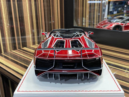 1/18 Davis & Giovanni  Lamborghini Aventador SVJ LP 750-4 Roadster - Chrome Red/White TRON|Sold in Dturman.com Dubai UAE.