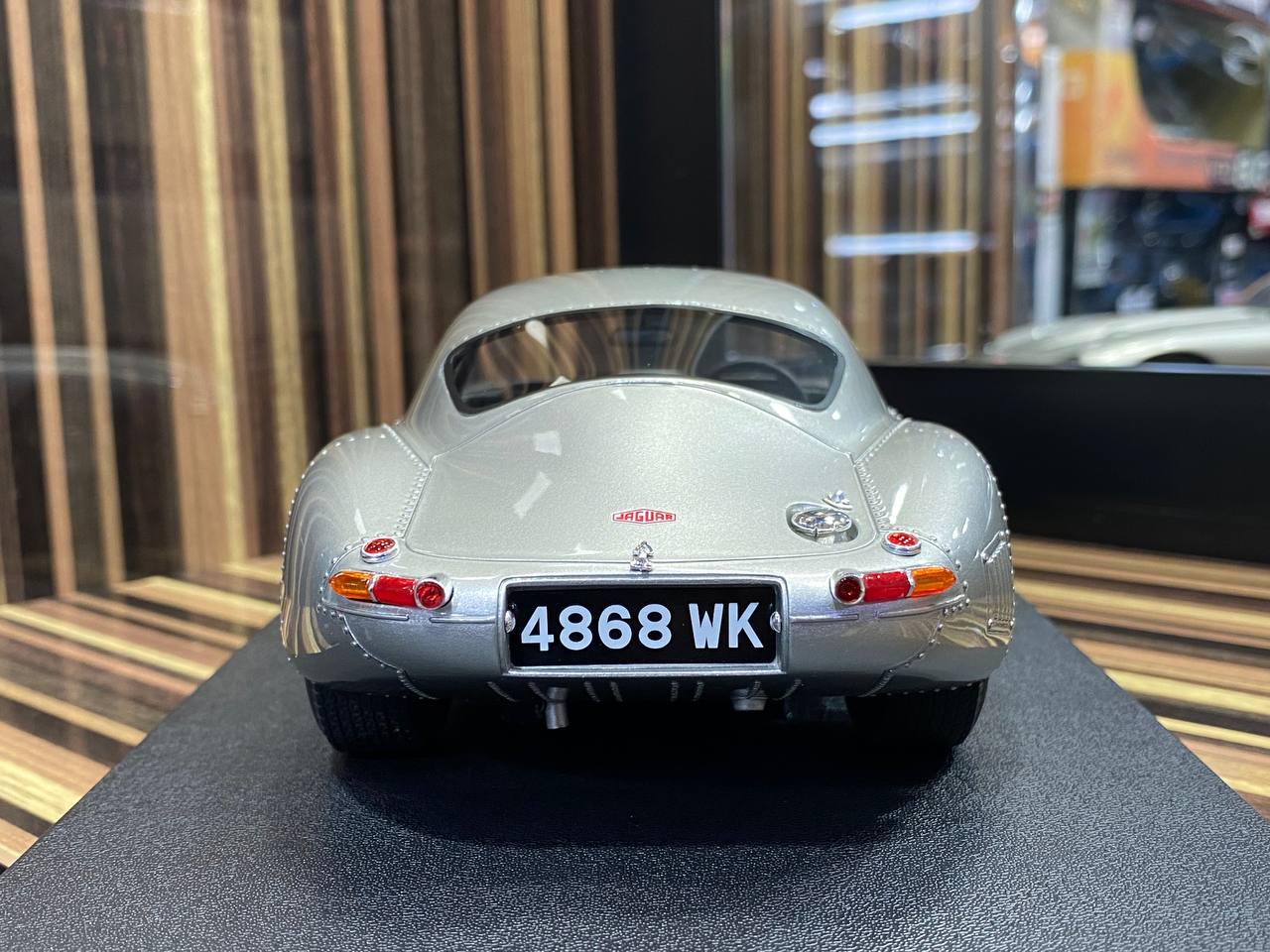 1/18 Diecast CULT JAGUAR E-TYPE LOW DRAG SILVER 1950 Miniature Car|Sold in Dturman.com Dubai UAE.