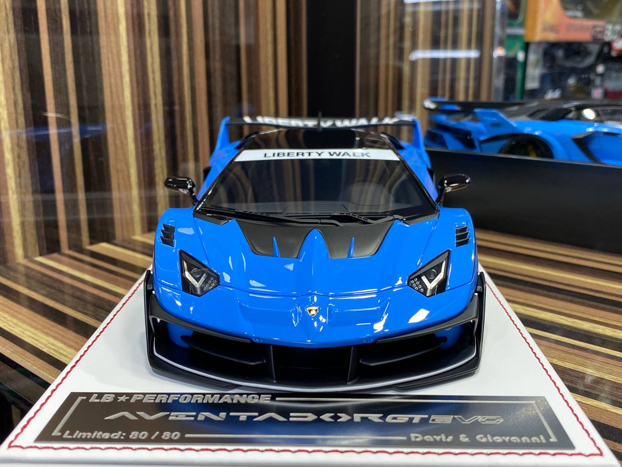 Davis & Giovanni Lamborghini AVENTADOR GT EVO - 1/18 Resin Model Blue|Sold in Dturman.com Dubai UAE.