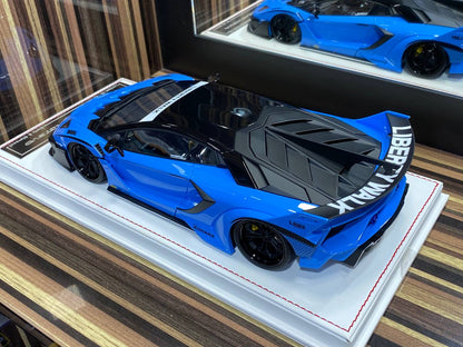 Davis & Giovanni Lamborghini AVENTADOR GT EVO - 1/18 Resin Model Blue|Sold in Dturman.com Dubai UAE.