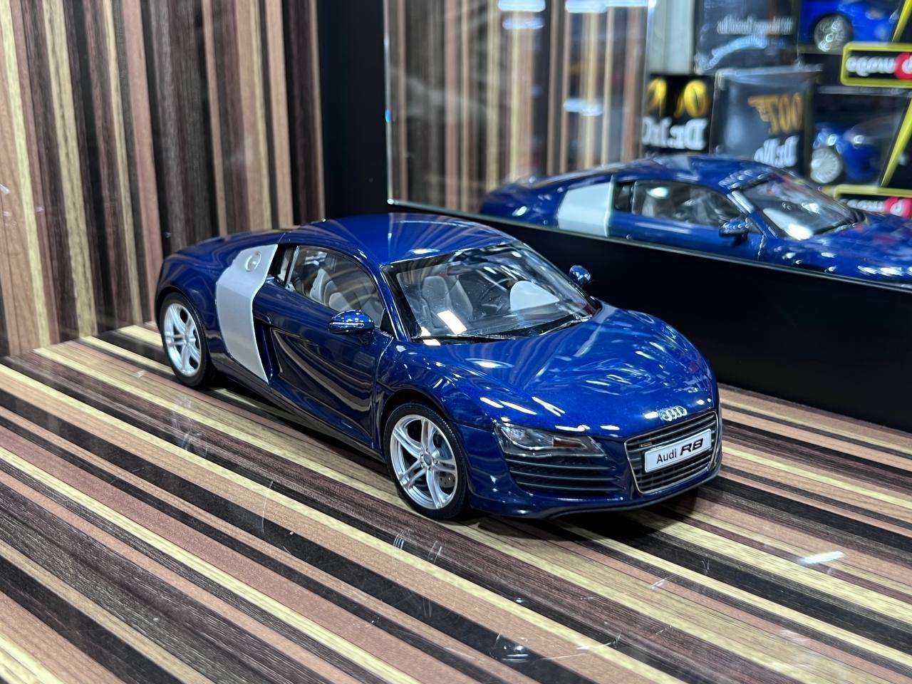 1/18 Diecast Audi R8 Kyosho Scale Model Car