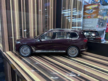 1/18 Diecast BMW X7 Kyosho Scale Model Car