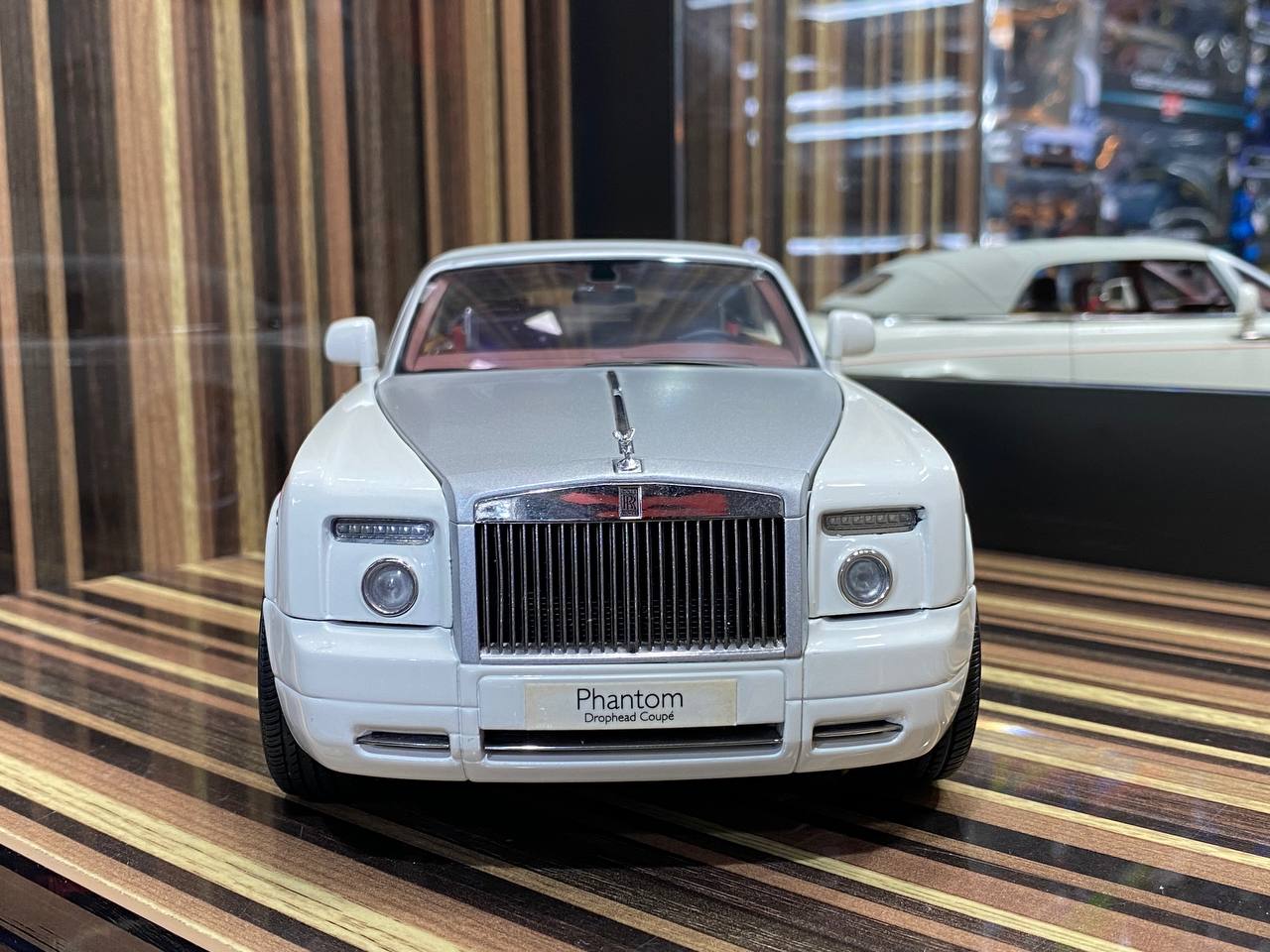 1/18 Diecast Rolls-Royce Phantom Drophead Coupe Kyosho Scale Model Car