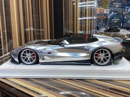 1/18 Ferrari F12 TRS Silver Model Car by Davis & Giovanni|Sold in Dturman.com Dubai UAE.