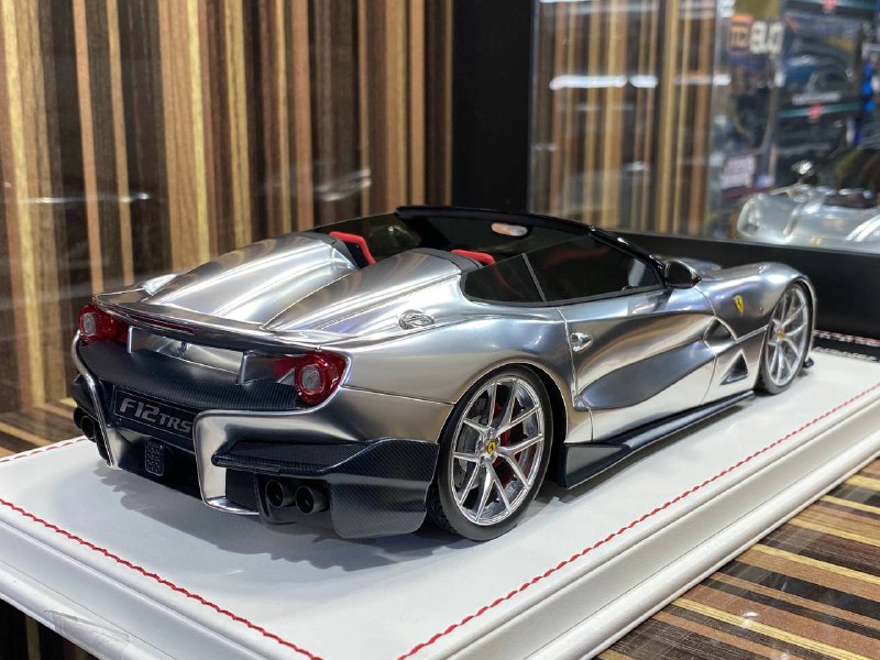 1/18 Ferrari F12 TRS Silver Model Car by Davis & Giovanni|Sold in Dturman.com Dubai UAE.