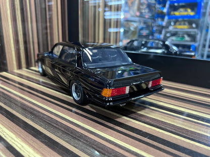 1/18 Diecast Mercedes-Benz 450 SEL 6.9 AMG IVY Models Scale Model Car|Sold in Dturman.com Dubai UAE.