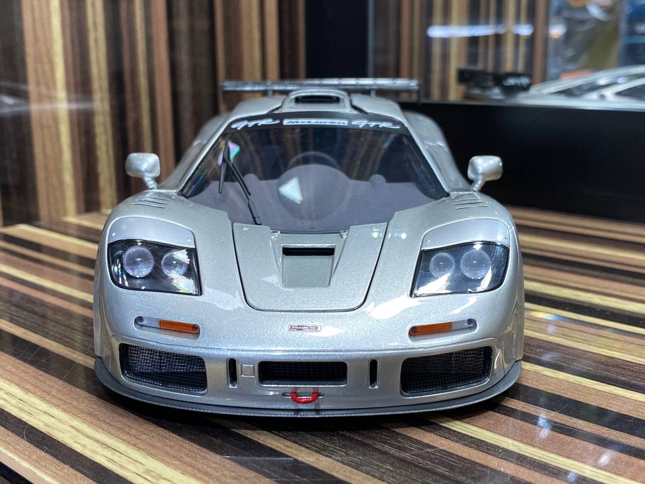 1/18 Diecast McLaren F1 GTR 1996 Silver Model Car|Sold in Dturman.com Dubai UAE.