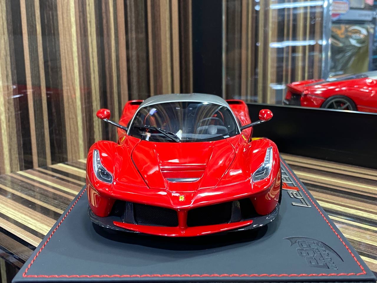 1/18 Diecast Ferrari LaFerrari Rosso Corsa 322 BBR Scale Model Car - Diecast model car by dturman.com - BBR|Sold in Dturman.com Dubai UAE.