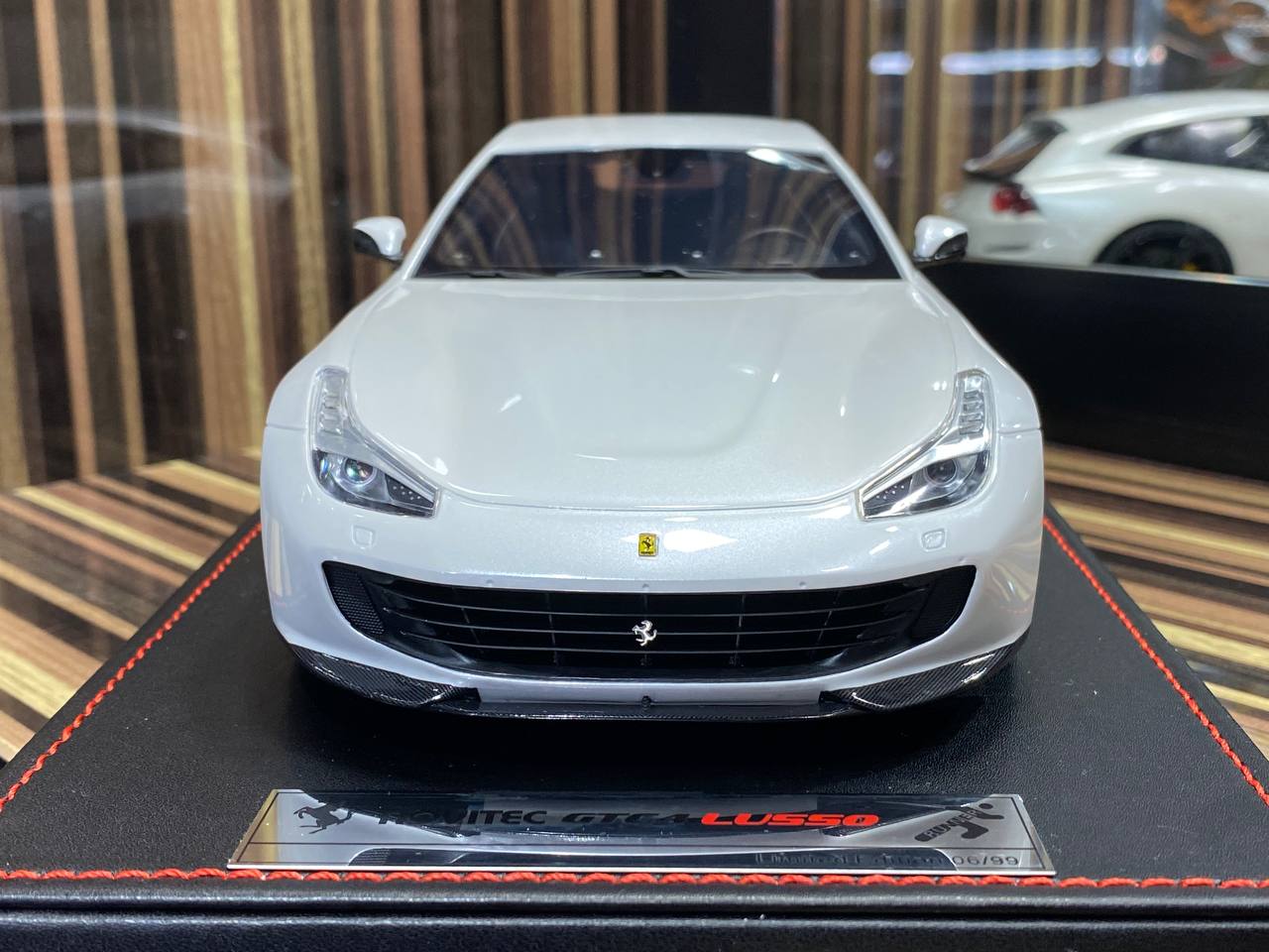 1/18 Ferrari GTC4 LUSSO Runner White Model Car|Sold in Dturman.com Dubai UAE.