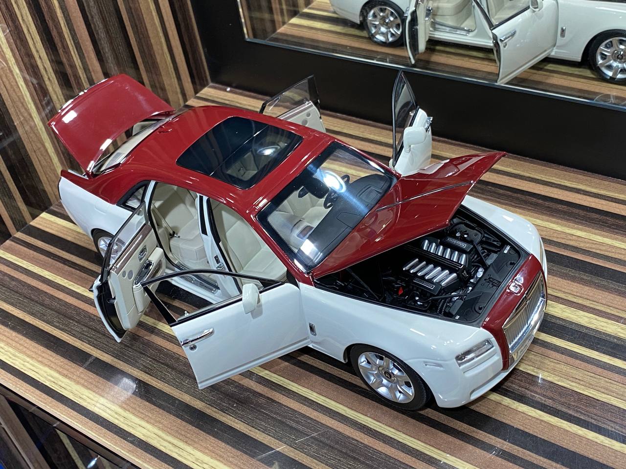 1/18 Diecast Rolls-Royce Ghost Kyosho Scale Model Car|Sold in Dturman.com Dubai UAE.