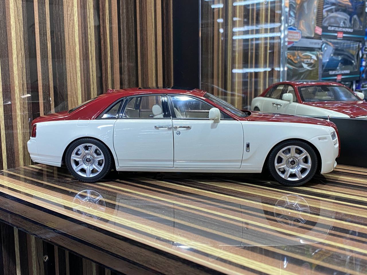 1/18 Diecast Rolls-Royce Ghost Kyosho Scale Model Car|Sold in Dturman.com Dubai UAE.