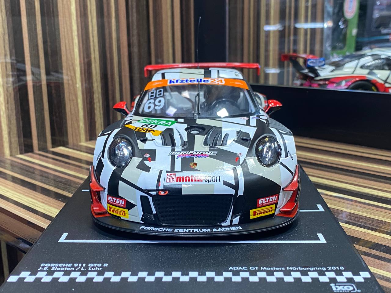 Porsche 911 GT2 RS 991.2 Minichamps|Sold in Dturman.com Dubai UAE.