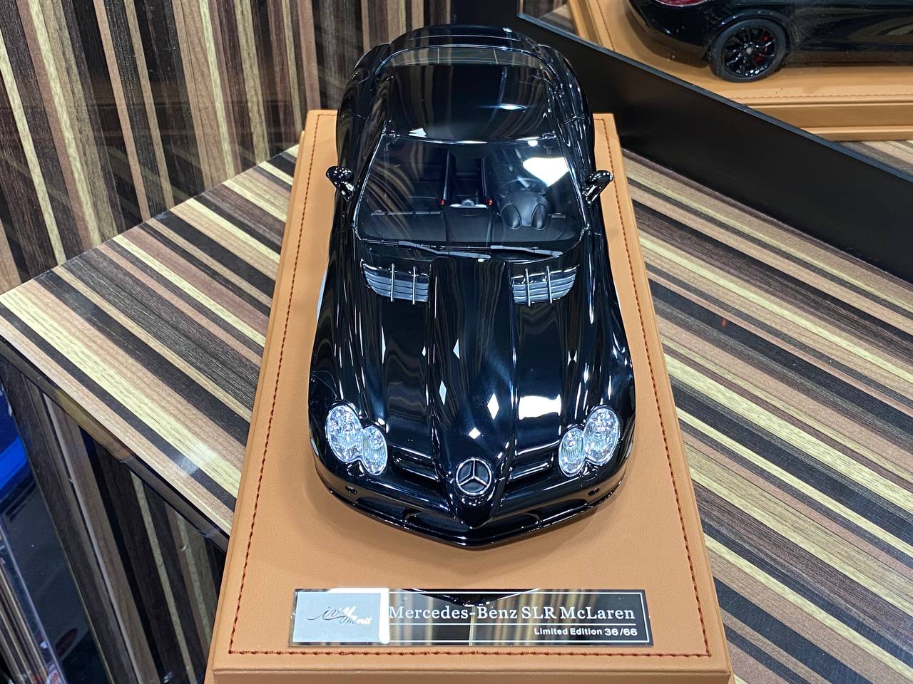 1/18 Diecast Mercedes-Benz SLR McLaren IVY Models Scale Model Car|Sold in Dturman.com Dubai UAE.