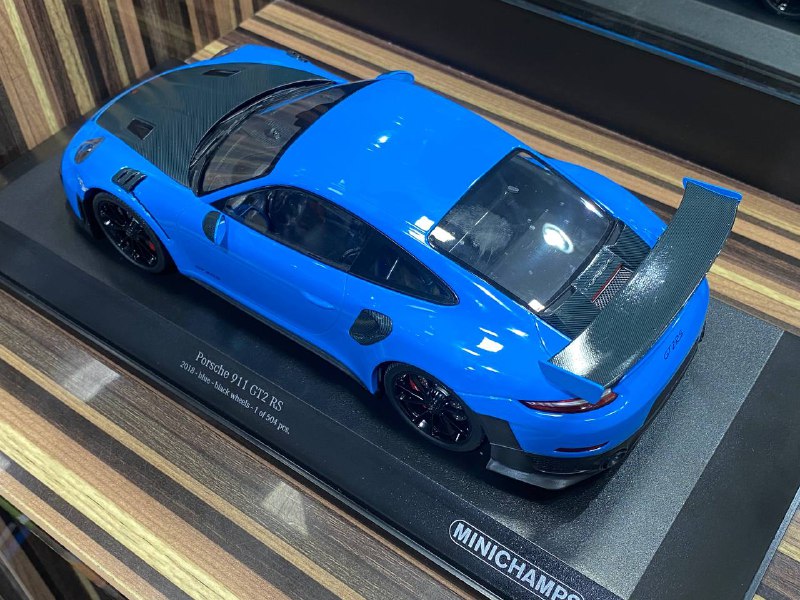 Porsche 911 GT2 RS 2018 Minichamps|Sold in Dturman.com Dubai UAE.