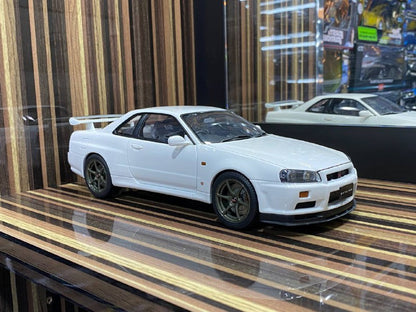 Nissan Skyline GT-R R34 Hobby Japan|Sold in Dturman.com Dubai UAE.