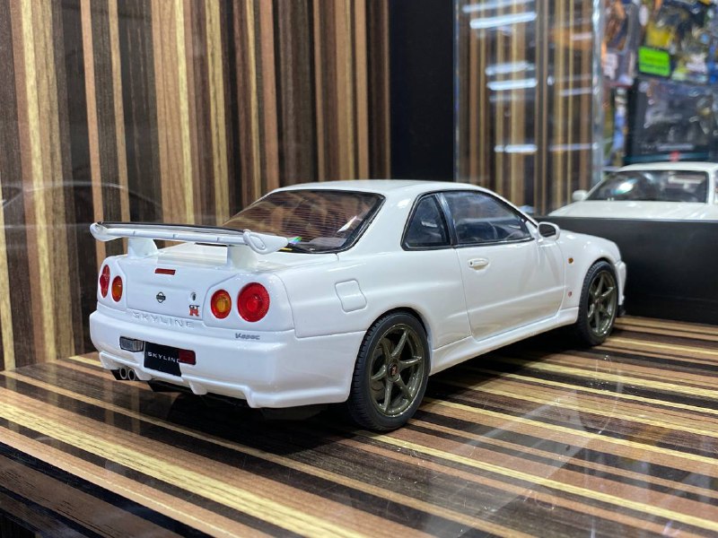 Nissan Skyline GT-R R34 Hobby Japan|Sold in Dturman.com Dubai UAE.