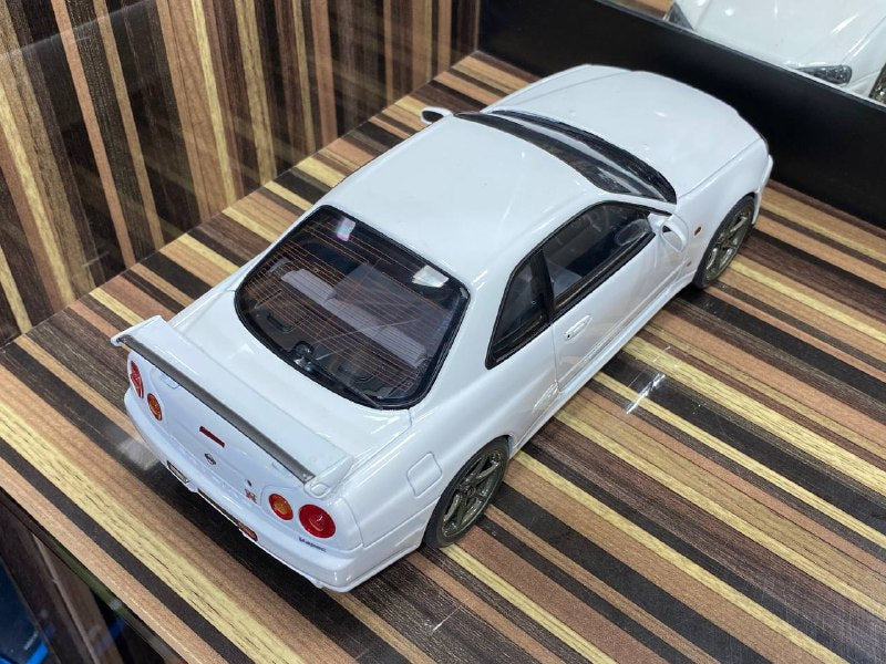 Nissan Skyline GT-R R34 Hobby Japan|Sold in Dturman.com Dubai UAE.