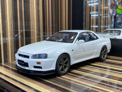 Nissan Skyline GT-R R34 Hobby Japan|Sold in Dturman.com Dubai UAE.