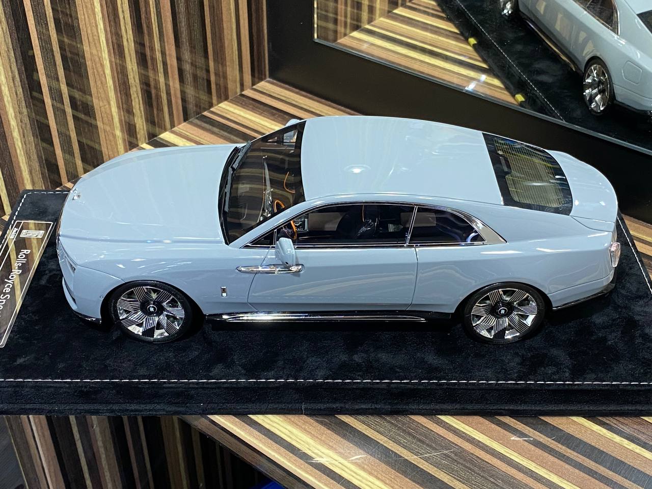 1/18 Rolls-Royce Spectre Strom Grey  Rolls-Royce Motor Cars|Sold in Dturman.com Dubai UAE.