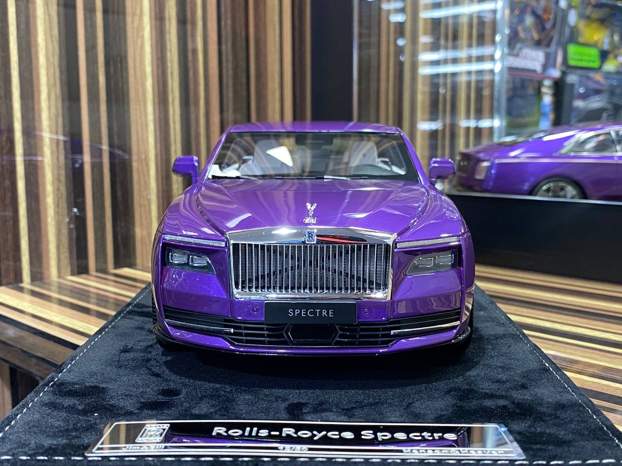 1/18 Rolls-Royce Spectre  Purple Rolls-Royce Motor Cars|Sold in Dturman.com Dubai UAE.