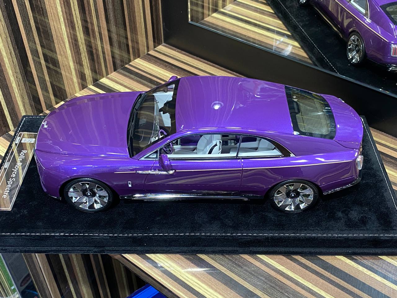 1/18 Rolls-Royce Spectre  Purple Rolls-Royce Motor Cars|Sold in Dturman.com Dubai UAE.