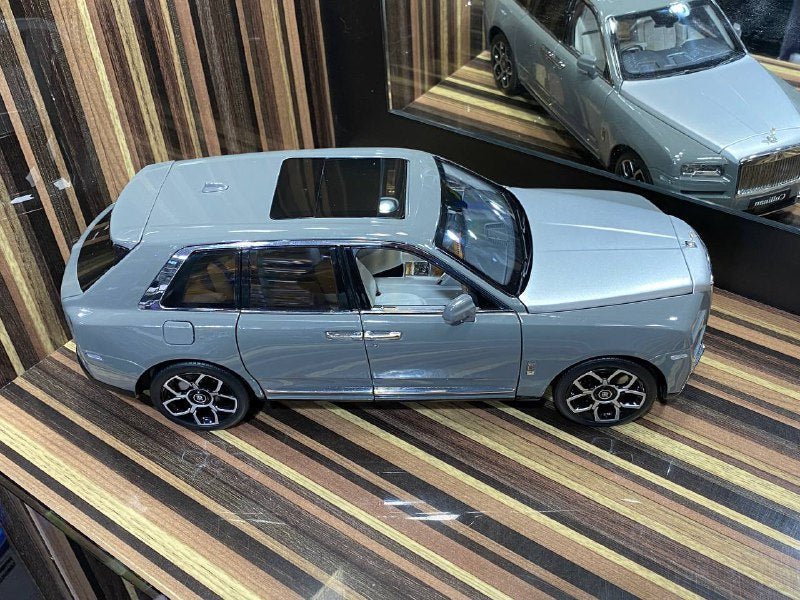 1/18 Diecast Miniature Rolls-Royce Cullinan Grey Silver Rolls Royce Mo –  dturman.com