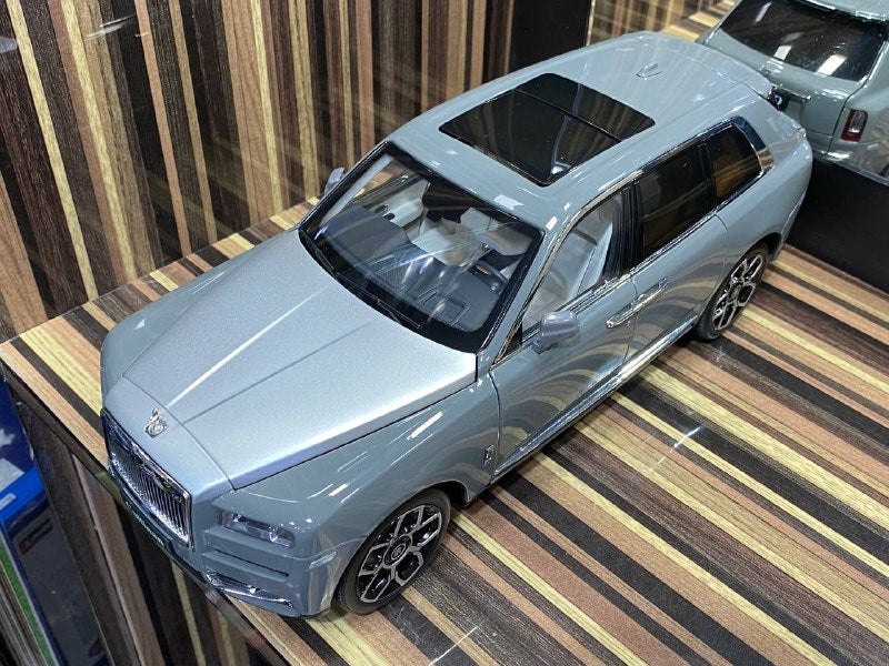 1/18 Diecast Miniature Rolls-Royce Cullinan Grey Silver Rolls Royce Motor Cars Model Car|Sold in Dturman.com Dubai UAE.