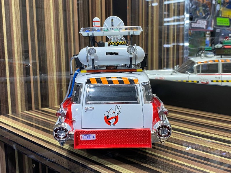 1/18 Ghostbusters II Cadillac ECTO-1A HOT WHEELS Elite Model Car –  dturman.com