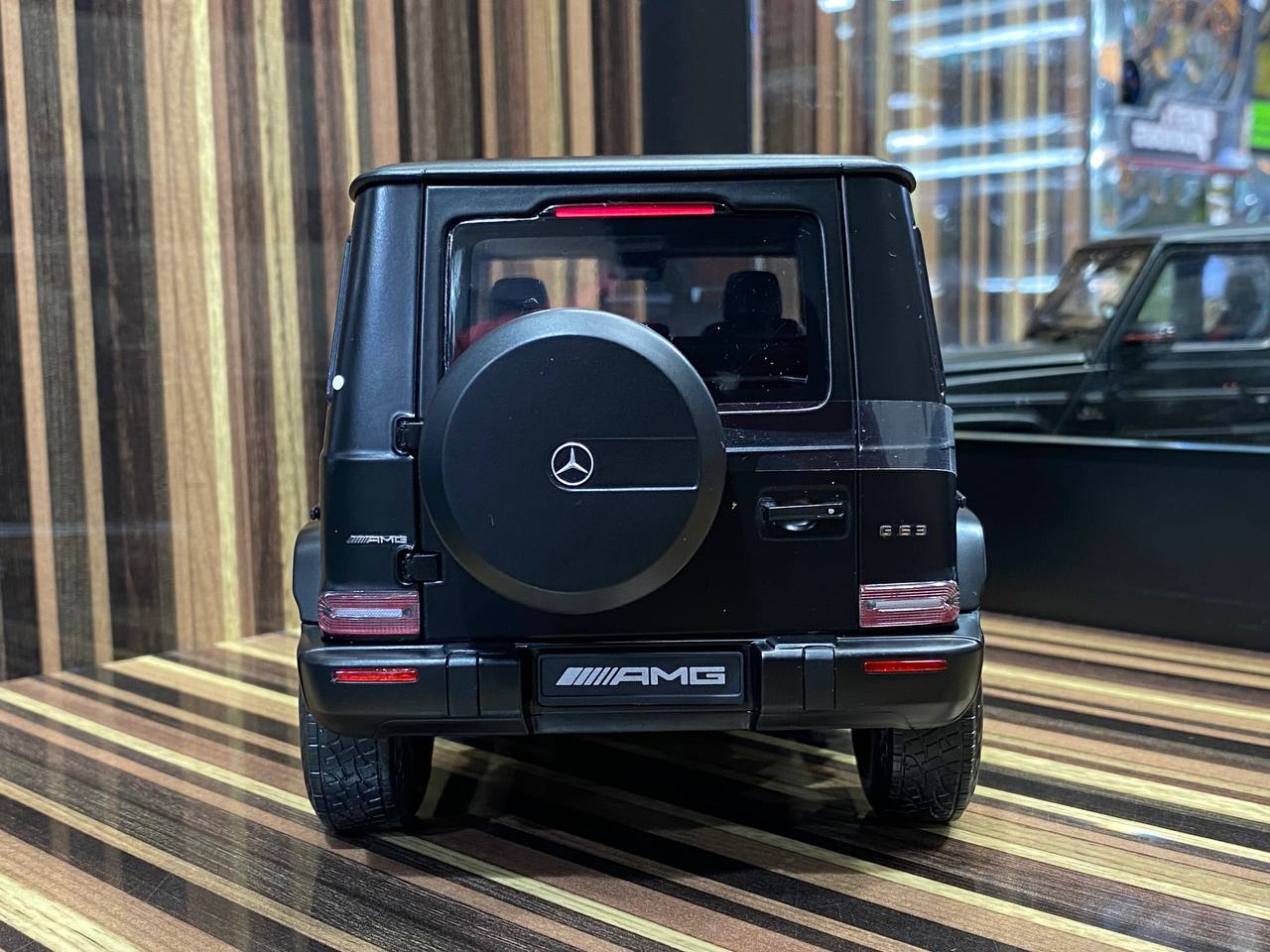 1/18 Mercedes Benz AMG G63 Red Interior 2018 Black by Mini Champs|Sold in Dturman.com Dubai UAE.